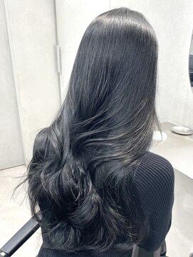 オニキス(ONYX) 透明感抜群ブルーブラック×トレンドレイヤーカット【chisato】