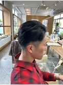 アップバングマッシュ
