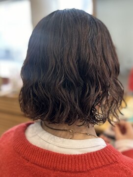 アピッシュ(apish 並木通り) ブリーチパーマ