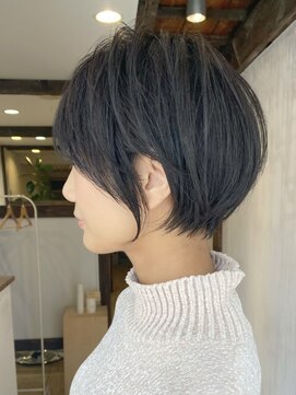 グラット(grAt) 【城島】輪郭補正ショート