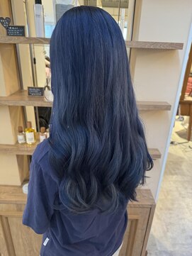 ルシュカイチマルニ(Rasca102) Rasca◆ロング/ブルーカラー/ブリーチオンカラー