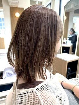 コンティロミー(CONTI ROMMY.) 20代～50代くびれウルフレイヤーカットこなれミディ髪質改善