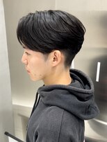 リベル(LIBER)&nbsp;カット/メンズカット/センターパート/毛流れ/八王子/岩名