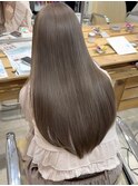 シアーベージュ