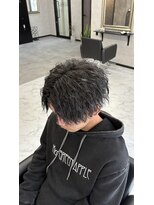 シャルプ(CHALP)&nbsp;ツイストパーマで朝のセットが簡単に！男らしさもアップ◎