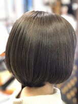 ミックスカール(Mixcurl) 首まわりスッキリボブ  アッシュベージュ