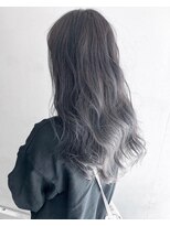 ヘアーアンドアトリエ マール(Hair&Atelier Marl)&nbsp;【Marl】ブルーシルバーの無造作ロング♪