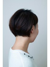 ポルトボヌール(Porte-Bonheur) 刈り上げショートボブ
