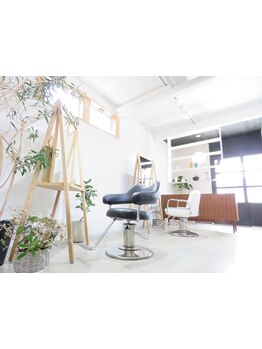 【完全マンツーマン】施術が被らないから、周りが気にならない！お子様とも気兼ねなくご来店いただけます◎