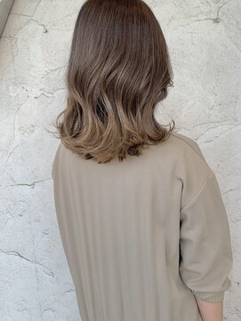 ダブル(W) ヌーディベージュ