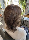 ハイライト×グレーベージュ