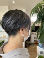 アレーズ(a’laise)&nbsp;ツーブロック刈り上げショート