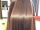 トゥーリ(tuuli)の写真/本格ケアで髪質改善。『超音波アイロン・ケアプロ/振動コーム/ナノミスト』が栄養を髪の芯まで均一に浸透。