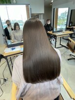 シー(See.) 寒色ベージュ