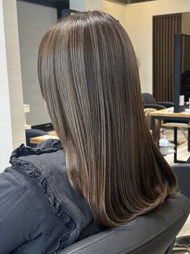 アトリエコア(Atelier Coa) 髪質改善トリートメントミルクティーベージュカラーくびれヘア