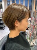 ショートボブ×グレージュ