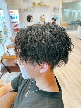 パフュームバイアフロート 南流山店(Perfume by afloat) メンズパーマ