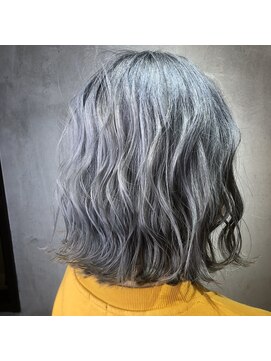 ルッソ(Lusso) ダブルカラーで透明グレーカラー!