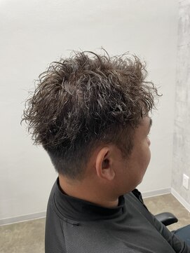 モエバイアリア(Moe by aria) イケおじパーマ