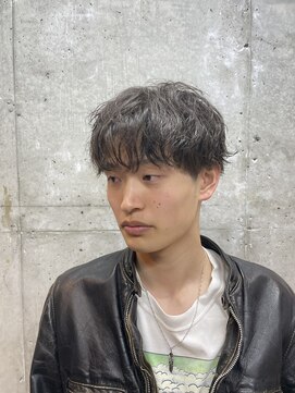 デフカッヅ 北千住(DEF CUTZ) シャドウパーマ