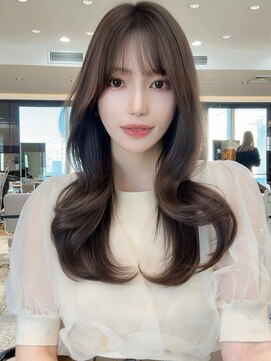 アフロート ルヴア(AFLOAT RUVUA) AFLOAT RUVUA【伊藤 潤】レイヤーカット/前髪カット/くびれヘア