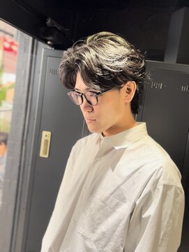 アウル 心斎橋(owl) センターパート/フェザーパーマ/フェザーショート/メンズパーマ