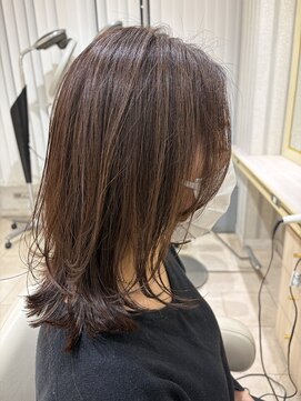 アッシュ 千歳烏山店(Ash) 柔らか質感に視線集中。好感度抜群の「シアーベージュ外ハネ」