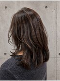 白髪ぼかしハイライト×大人のレイヤースタイル
