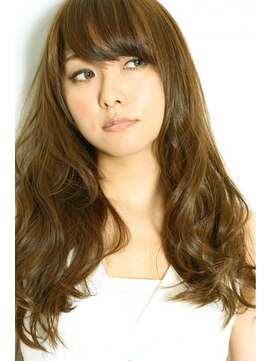 ループス(Roops) カッコ可愛い×クールウェーブ！[Roops表参道・南青山]