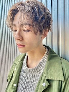 ヘア アンド メイク アートレス(Hair and Make Art less) 無造作ショート