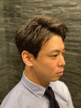 プレミアムバーバー 目黒店(PREMIUM BARBER produce by HIRO GINZA) パーマが落ちてもカッコいいスタイル