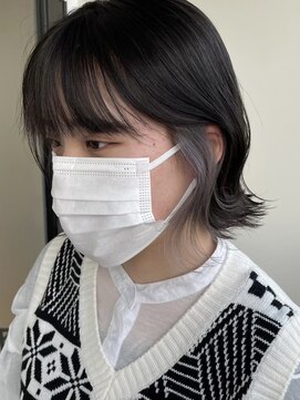 ツキ 横浜店(tuki) インナーカラーケアブリーチイヤリングカラーハイライトミニボブ