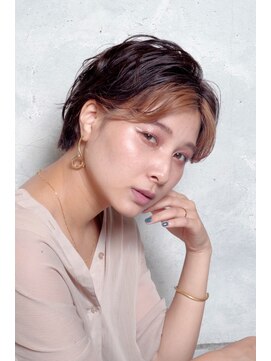 クシュ 所沢西口プロぺ通り(kusyu... ) ペールベージュセクションカラーグラデーションカラー外ハネボブ