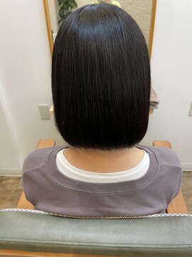 エンリエアー(enri h air) ツヤさら肩上ボブ