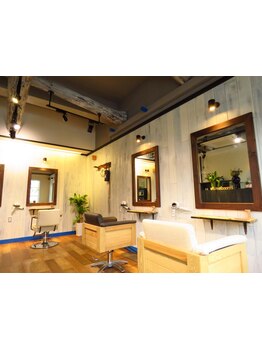 居心地の良いお洒落でアットホームなプライベートサロン♪親しみやすいスタッフの人柄にリピーター続出中◎