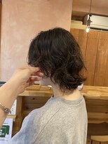 ベベ バイ モップス(be'be' by MOPS)&nbsp;ニュアンスパーマ×ウルフカット