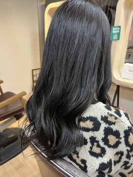 トリニティ ヘアー デザイン(TRiNiTy HAIR DESIGN) ブルーブラック