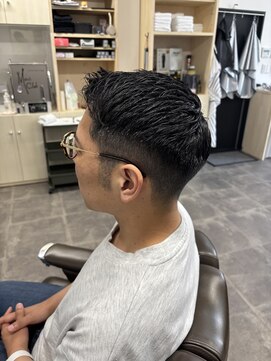 ノースサイド(NORTH SIDE) ビジカジ短髪刈り上げショートツーブロックアップバングメンズ