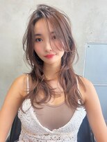 メーヴェ(Mowen) mowen 南堀江　レイヤーウルフ×グレージュカラー