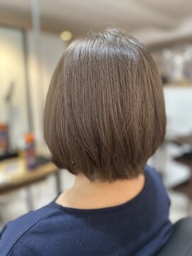 エフフォーユアヘアー(F for your hair) ブラウン ボブスタイル