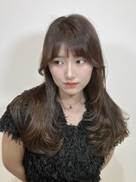 レヴィア(REVIA)&nbsp;レイヤーカット髪質改善トリートメント前髪カット