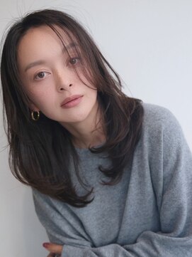 顔周りカット/ハッシュカット/大人レイヤー