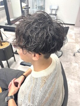 シャドウパーマ！ナチュラルで立体感が出る万能パーマ