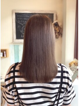 リエットヘア(Lie et.hair) 艶髪×透明感　触れたくなるナチュラルヘア｜西尾市