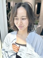 ステアケース ギンザセブン(stair:case ginza7)&nbsp;外ハネレイヤーミディアム耳かけ