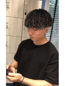 アース 郡山コスモス通り店(HAIR&MAKE EARTH) ハイライトツイストスパイラル
