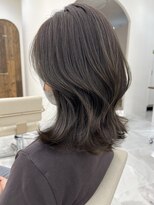 ザシー おおたかの森(The C)&nbsp;くびれミディアム　外ハネ　オリーブグレージュ