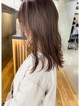 ヌイ 横浜(nui) ベージュ_エアリーミディホワイトアッシュ