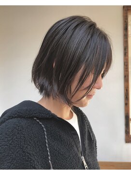 カウチ(Kauti) 抜け感ボブ