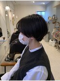 コンパクトショートボブ